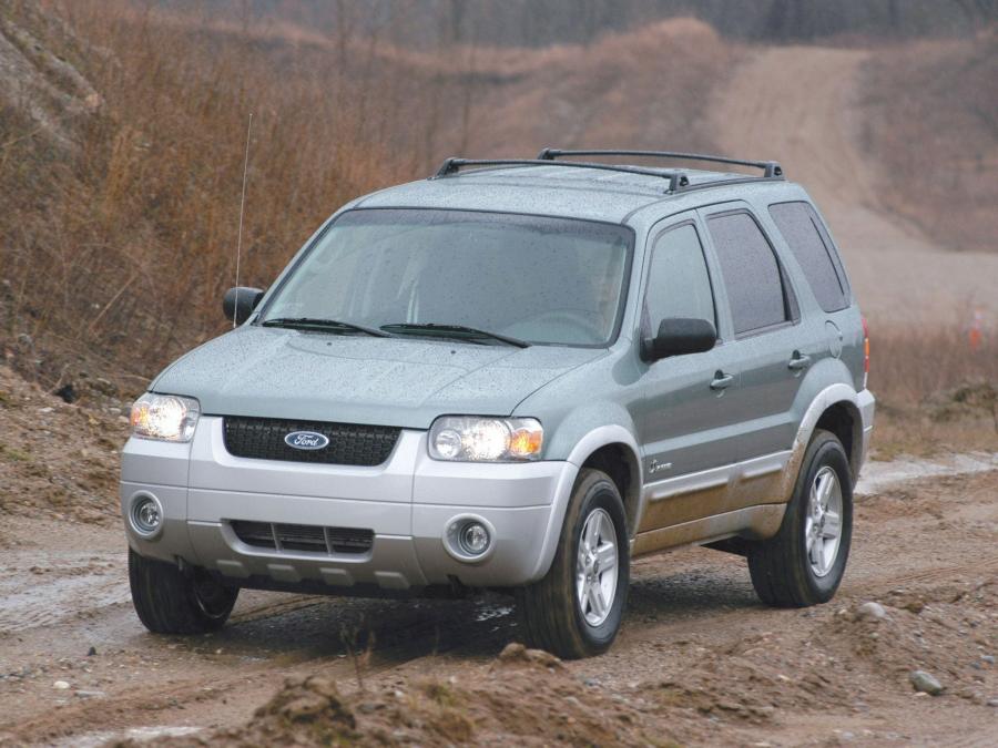  Ford Escape Hybrid 2004 года  (фото 9 из 37)
